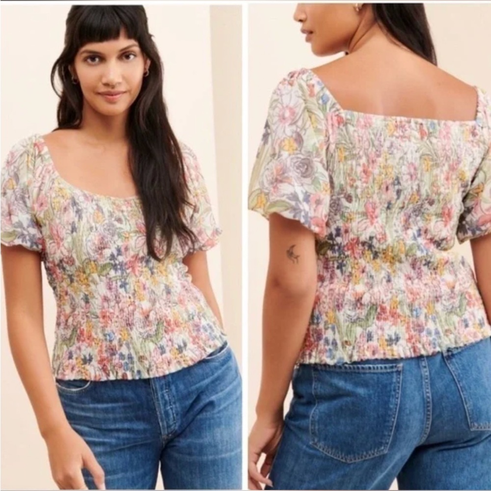Anthropologie Aurelia Smocked Top in Multi-color Floral.Size Medium